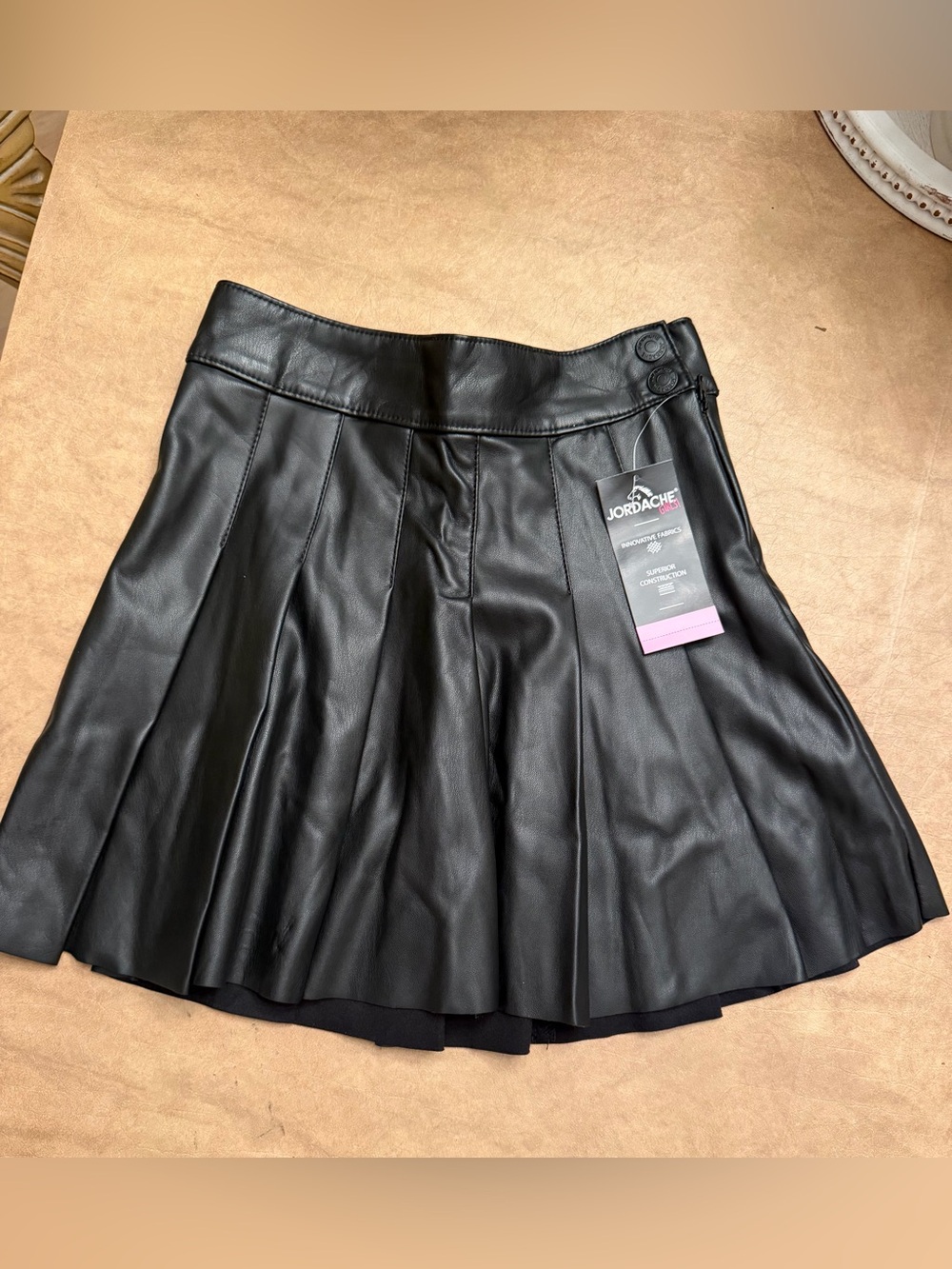 NWT Jordache Girls Black Faux Leather Pleated Cheerleader Skirt Size M 7-8